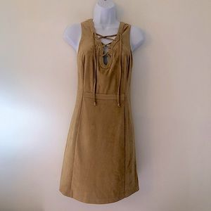 BRAND NEW GUESS ☀️Los Angeles☀️Sexy Lace-Up Dress